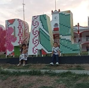 Meet your Posher, Garybay